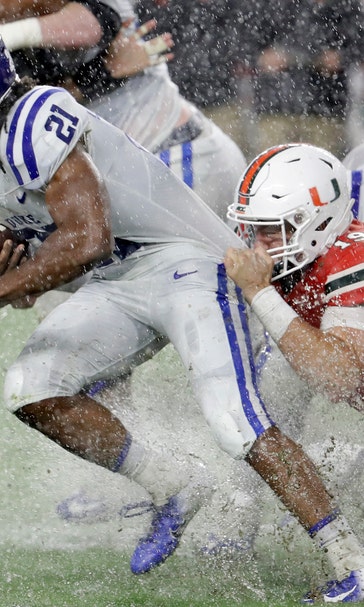 Jump pass lifts Duke past reeling Miami, 20-12